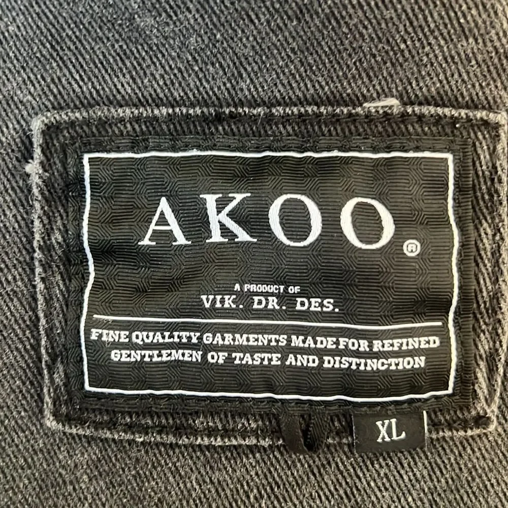 Akoo Light Gray Acid Washed and Paint Splatter Design Denim Jacket ~ Size XL